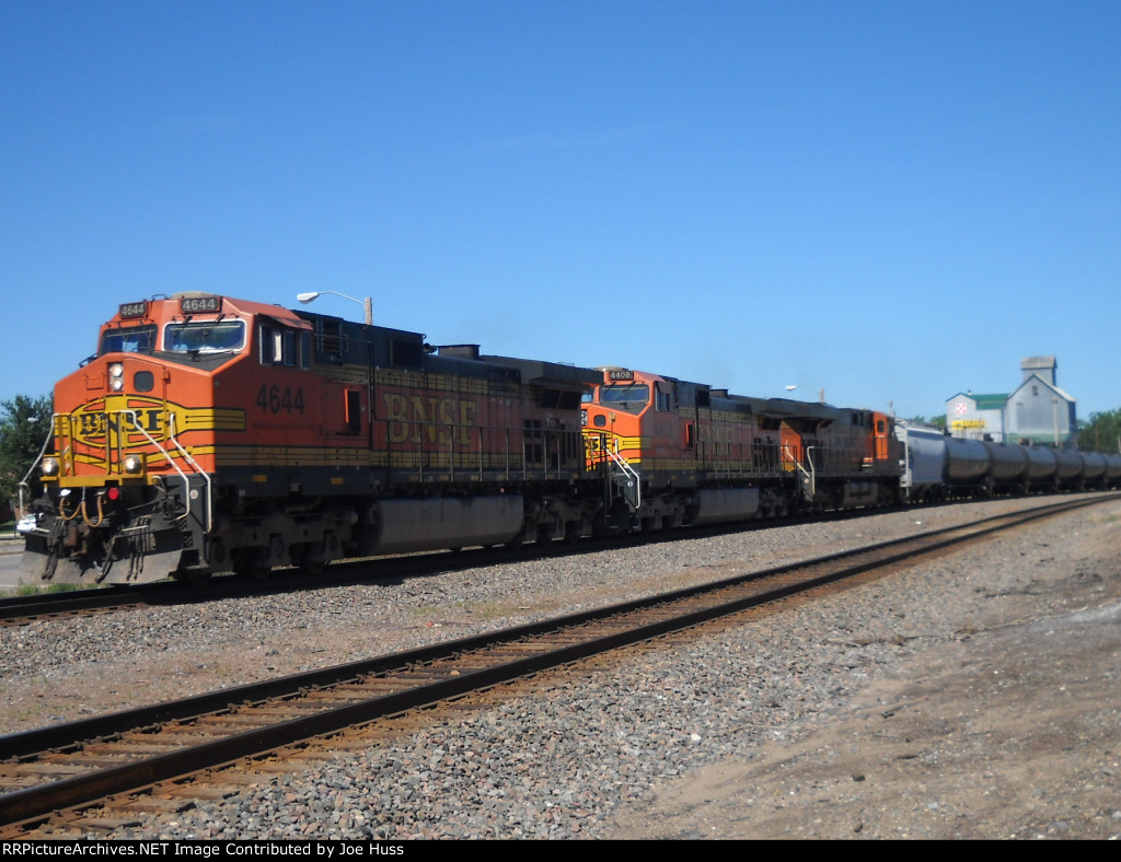 BNSF 4644 East